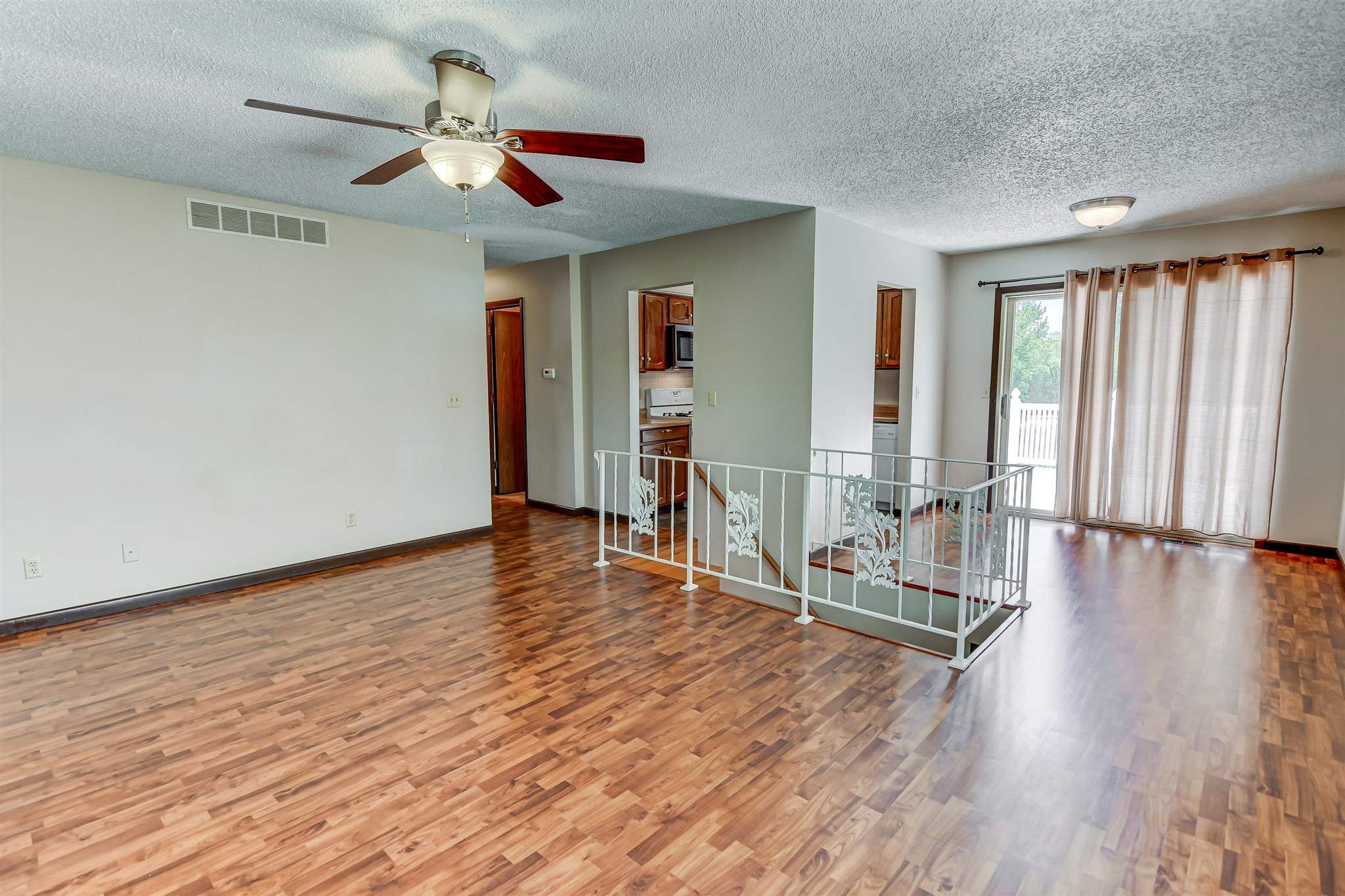 2235 Big Bend Road Taylorville, IL 62568 - Photo 13 of 35 Gallery Image 13
