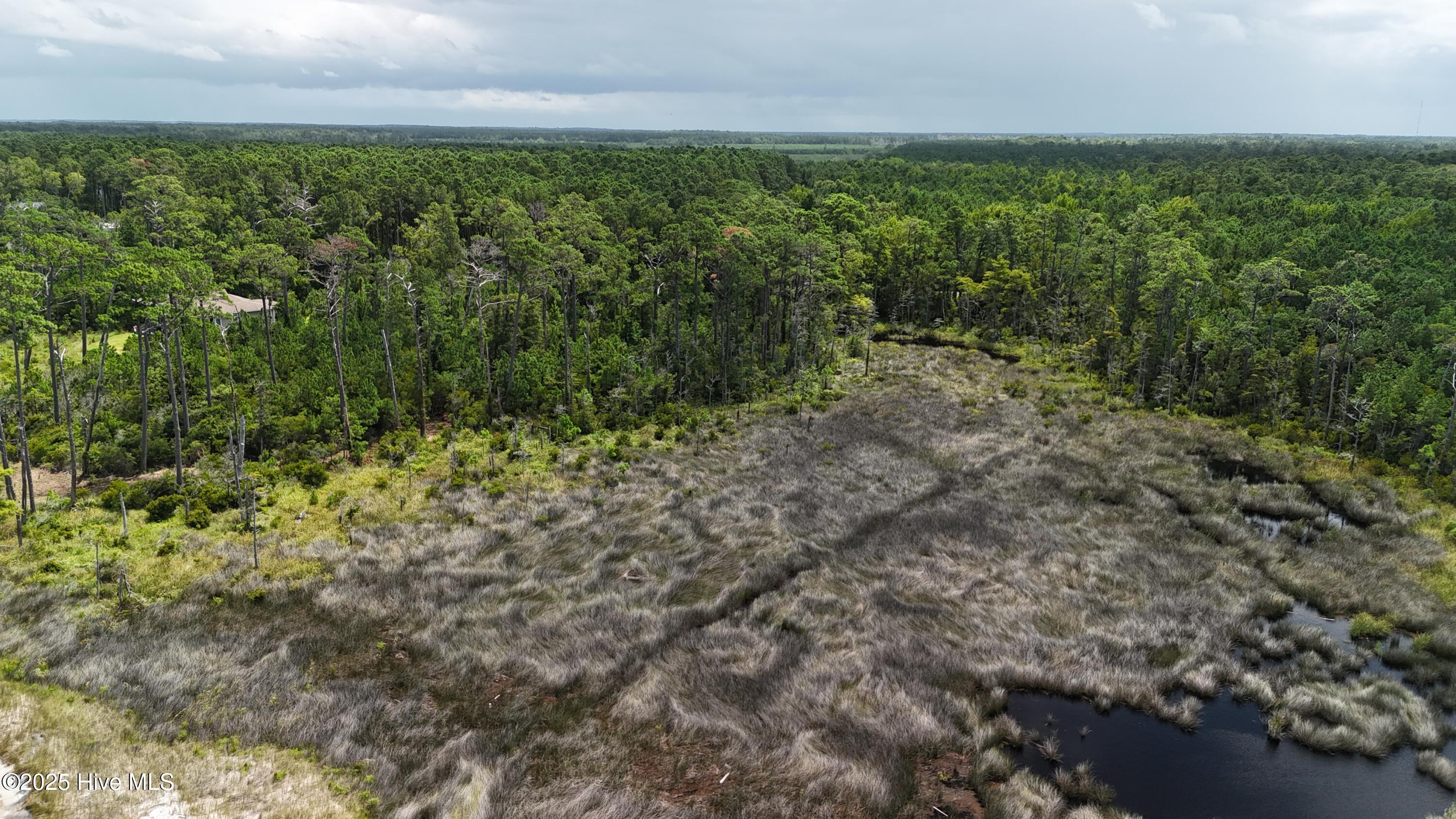 740 Sandy Point Drive Beaufort, NC 28516 - Photo 13 of 47 DJI_20250805132655_0365_D