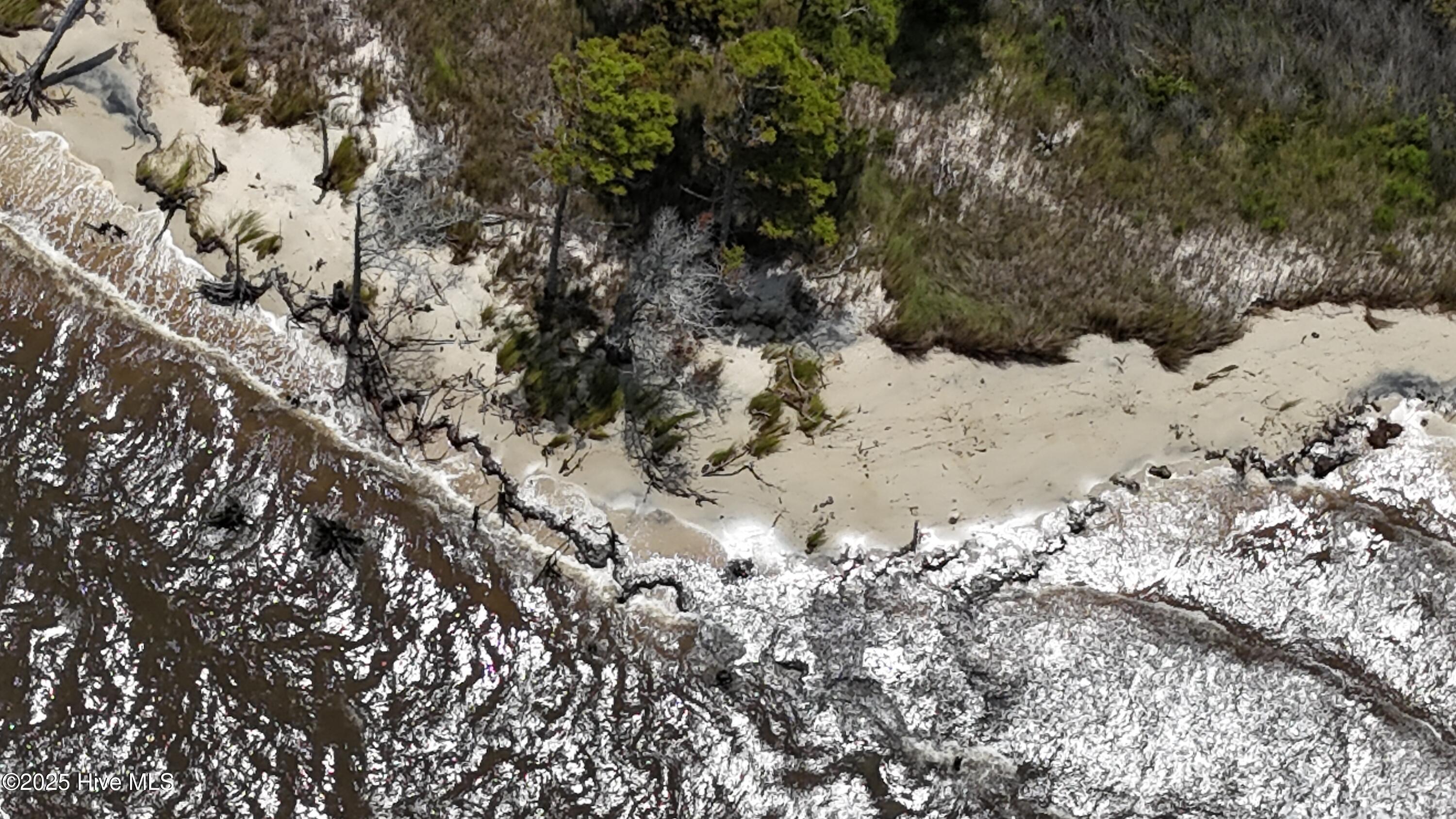 740 Sandy Point Drive Beaufort, NC 28516 - Photo 17 of 47 DJI_20250805133731_0382_D