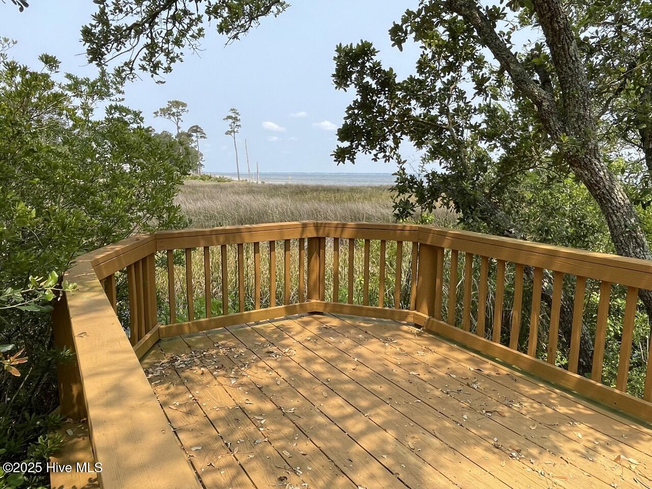 740 Sandy Point Drive Beaufort, NC 28516 - Photo 36 of 47 IMG_2980 Large