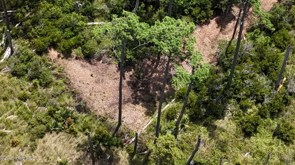 $249,000 | 740 Sandy Point Drive, Beaufort, NC 28516