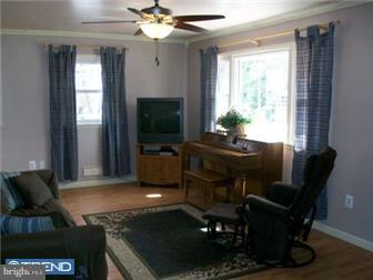 348 Larch Road Mount Laurel, NJ 08054 - Photo 4 of 11