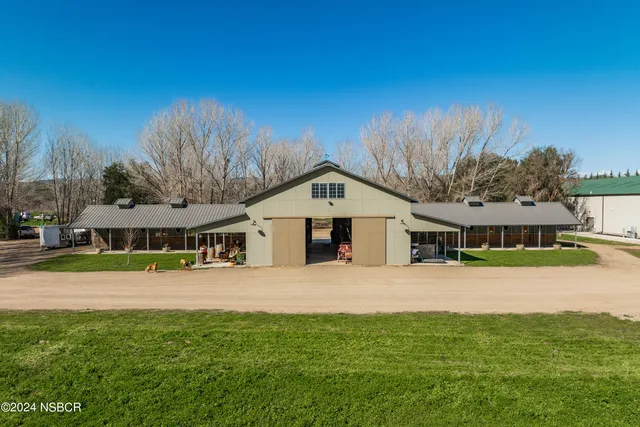 a house view with a outdoor space