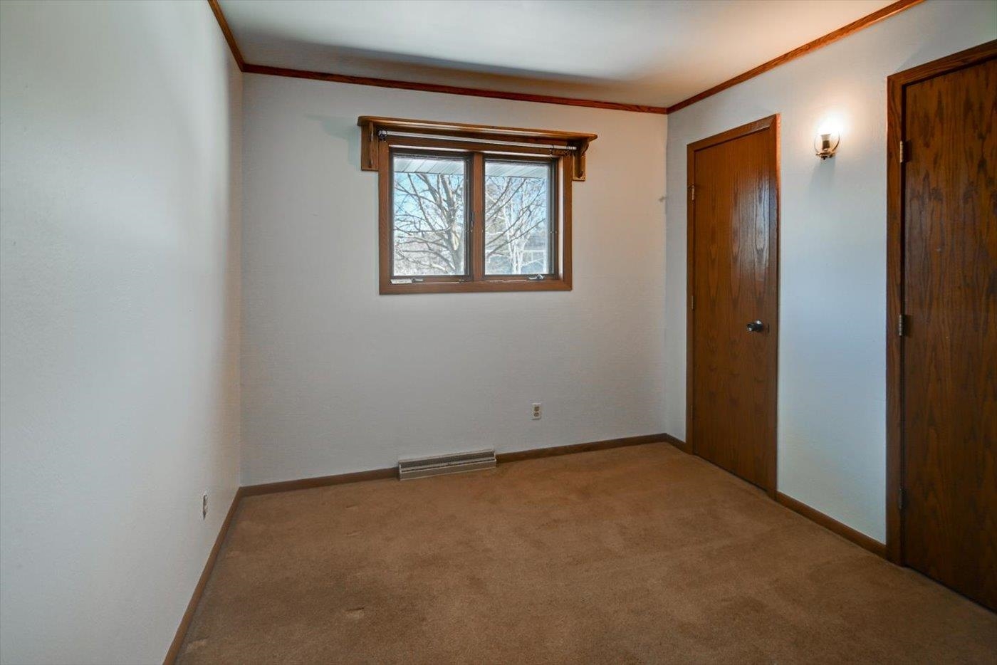 911 Valley Poynette, WI 53955 - Photo 19 of 37