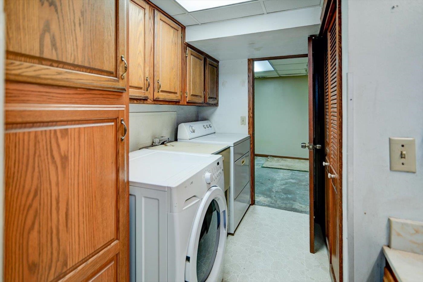 911 Valley Poynette, WI 53955 - Photo 27 of 37