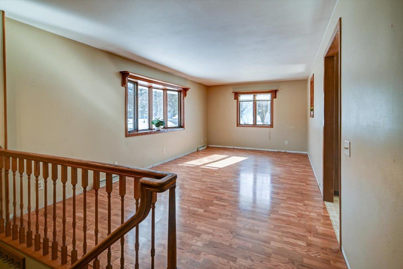 911 Valley Poynette, WI 53955 - Photo 3 of 37