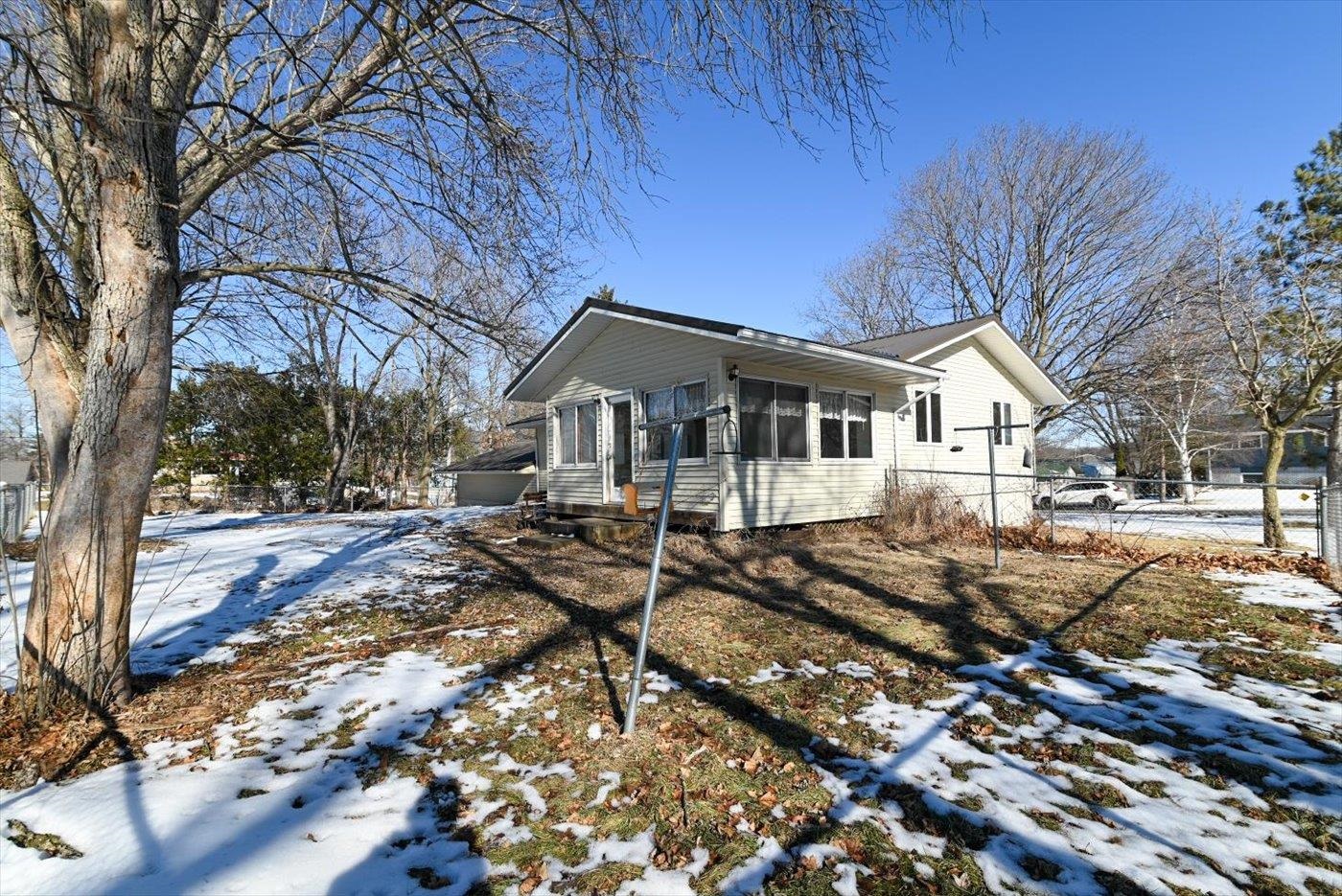 911 Valley Poynette, WI 53955 - Photo 36 of 37