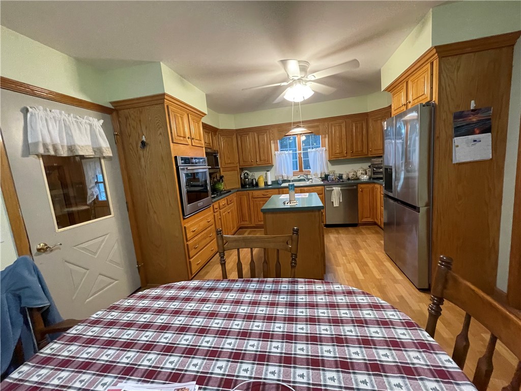 184 New Road Exeter, RI 02822 - Photo 6 of 8