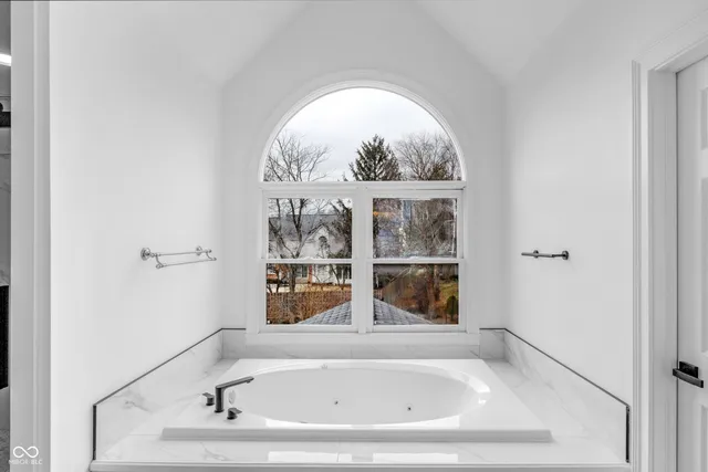 $889,000 | 12878 Mayfair Lane, Carmel, IN 46032