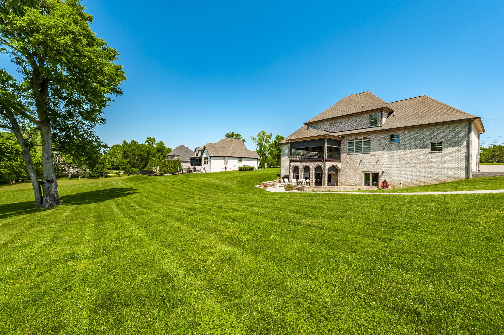 872 Douglas Bend Road Gallatin, TN 37066 - Photo 75 of 80 a view of a house with a yard