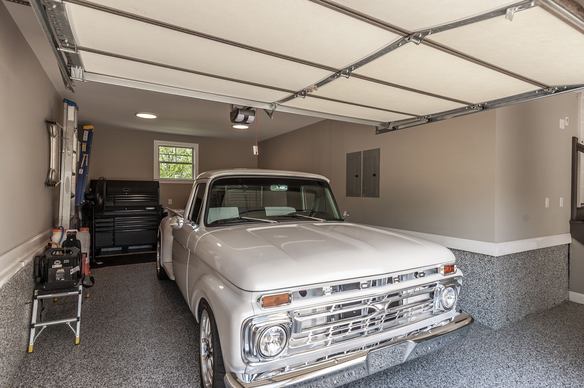 872 Douglas Bend Road Gallatin, TN 37066 - Photo 80 of 80 a car parked in a garage