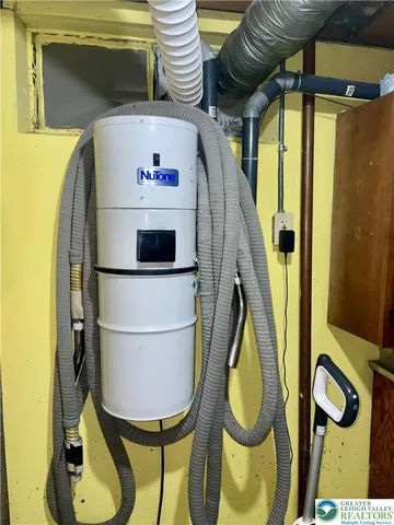 $329,000 | 2337 East Boulevard, Bethlehem, PA 18017