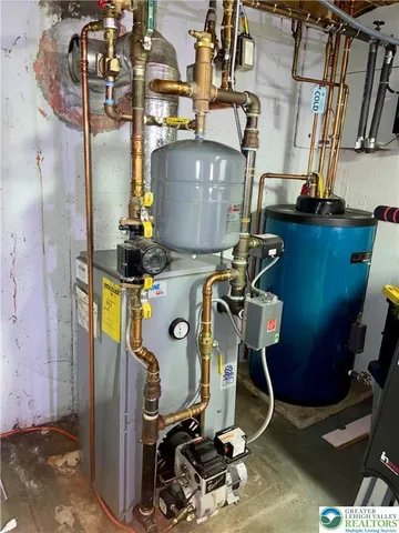 $329,000 | 2337 East Boulevard, Bethlehem, PA 18017