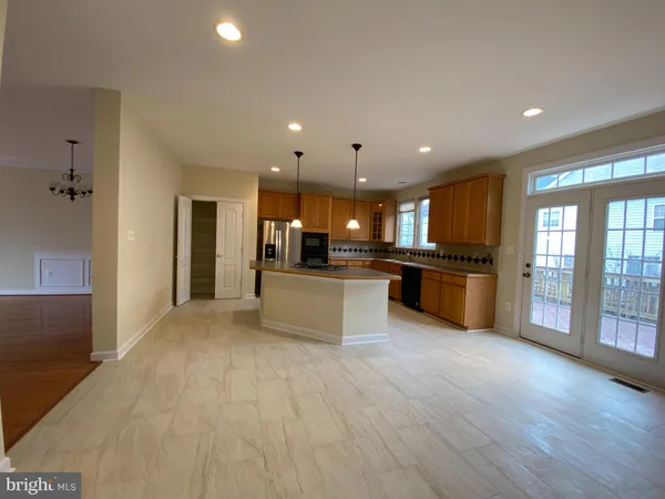 $3,900 | 8829 Blue Royale Lane, Fairfax, VA 22031