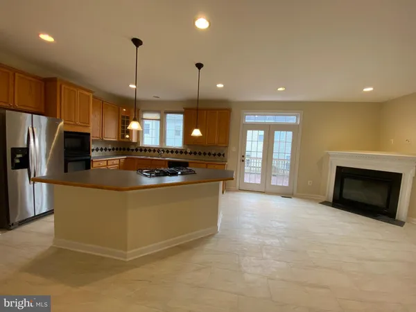 $3,900 | 8829 Blue Royale Lane, Fairfax, VA 22031