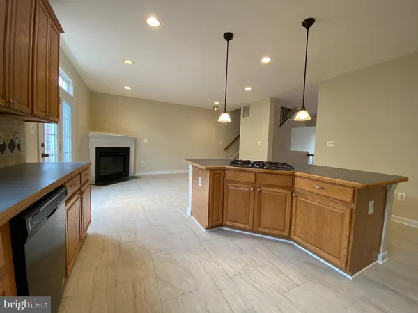 $3,900 | 8829 Blue Royale Lane, Fairfax, VA 22031