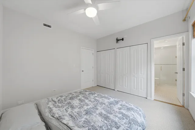 $425,000 | 4014 North Clarendon Avenue, Unit 4S, Chicago, IL 60613