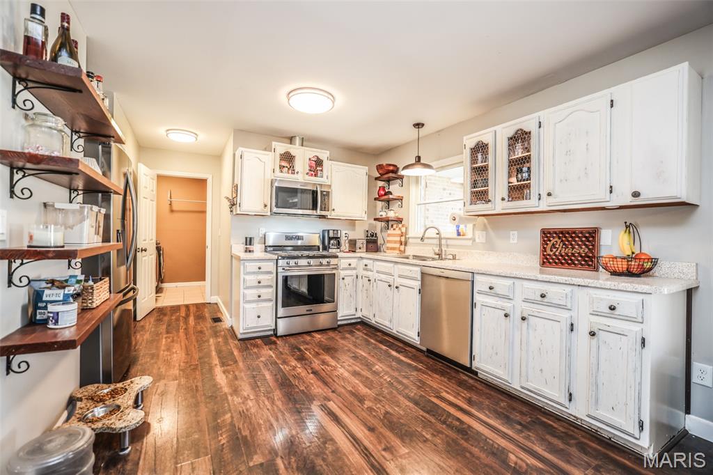 7 Jason Ridge Drive Washington, MO 63090 - Photo 11 of 38