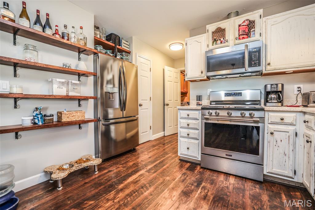 7 Jason Ridge Drive Washington, MO 63090 - Photo 12 of 38