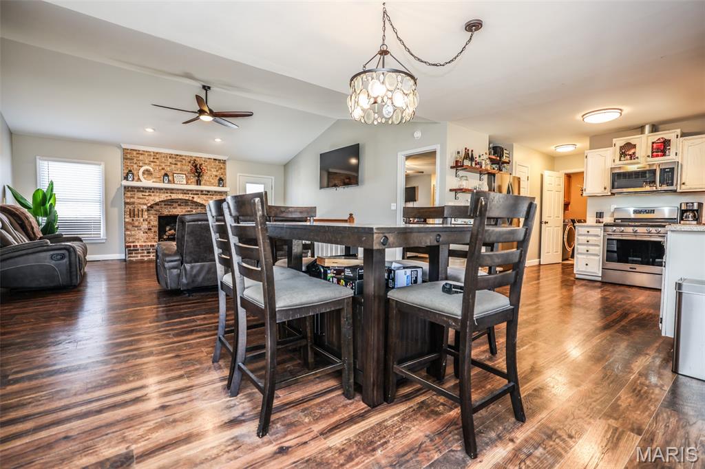 7 Jason Ridge Drive Washington, MO 63090 - Photo 15 of 38