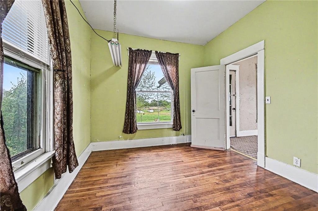 2350 Northeast Breckenridge Road Lathrop, MO 64465 - Photo 15 of 31