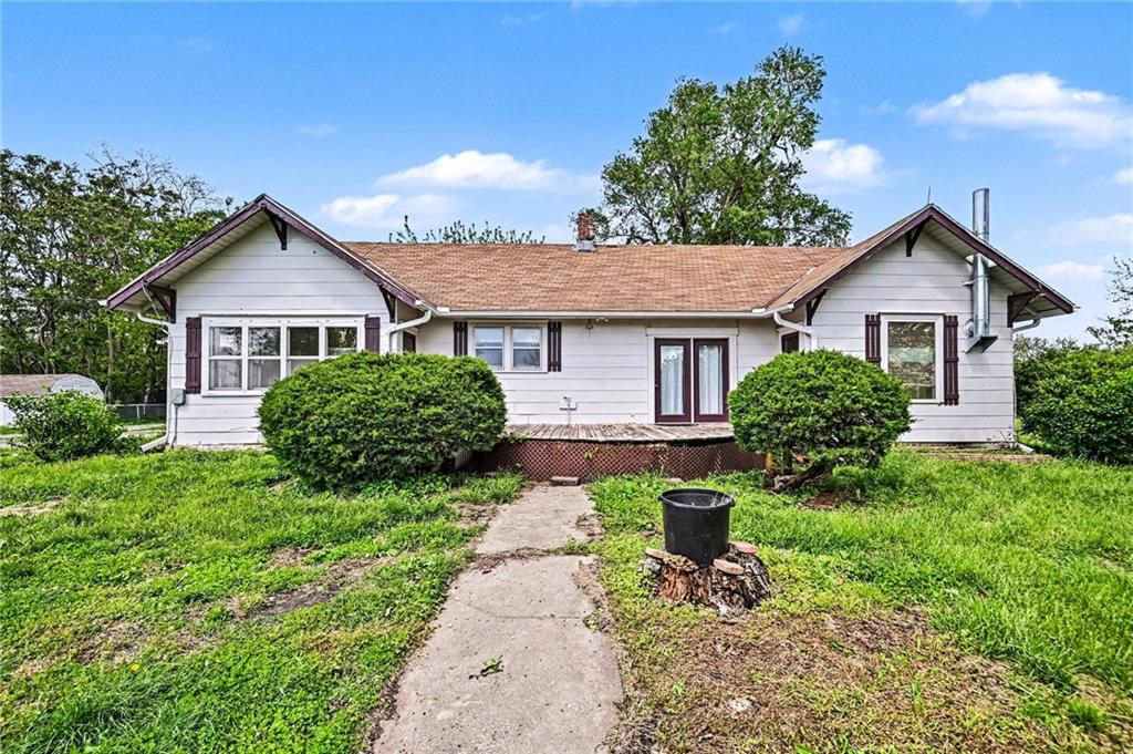 2350 Northeast Breckenridge Road Lathrop, MO 64465 - Photo 2 of 31
