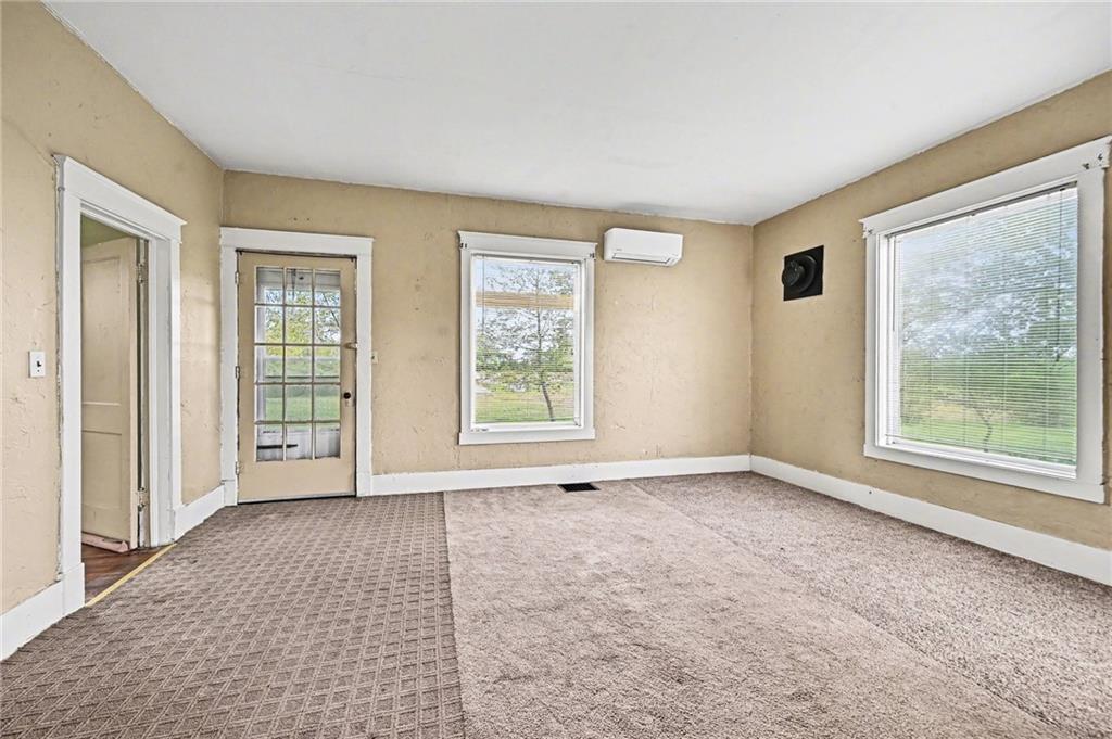 2350 Northeast Breckenridge Road Lathrop, MO 64465 - Photo 7 of 31
