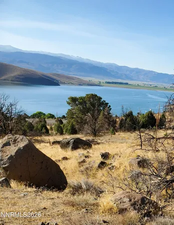 $660,000 | 2000 Highway 395, Gardnerville, NV 89410