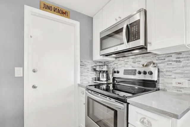 $649,000 | 630 Ocean Drive, Unit 407, Juno Beach, FL 33408