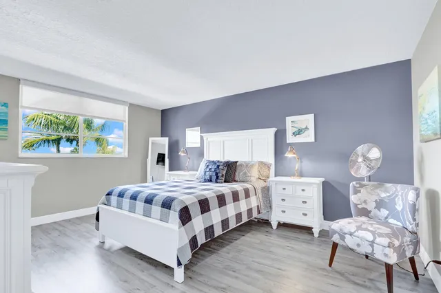 $649,000 | 630 Ocean Drive, Unit 407, Juno Beach, FL 33408