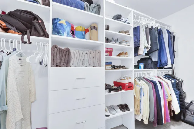 $649,000 | 630 Ocean Drive, Unit 407, Juno Beach, FL 33408