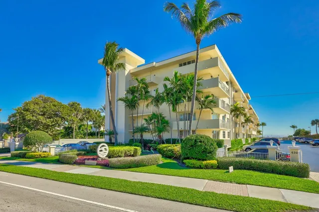 $649,000 | 630 Ocean Drive, Unit 407, Juno Beach, FL 33408