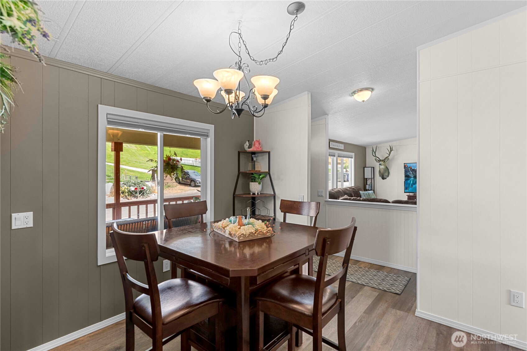 1707 Lower Monitor Road Wenatchee, WA 98801 - Photo 6 of 39 Gallery Image 6