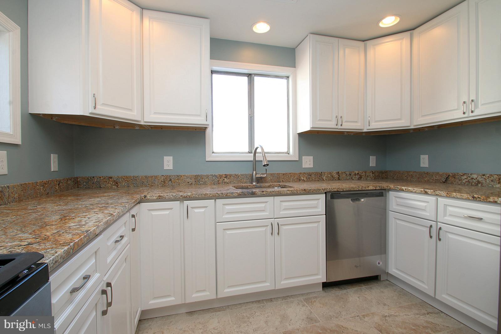 7406 Belclare Road Baltimore, MD 21222 - Photo 13 of 30 Kitchen
