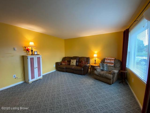 240 Manton Road Bardstown, KY 40004 - Photo 2 of 30 Large Living Room