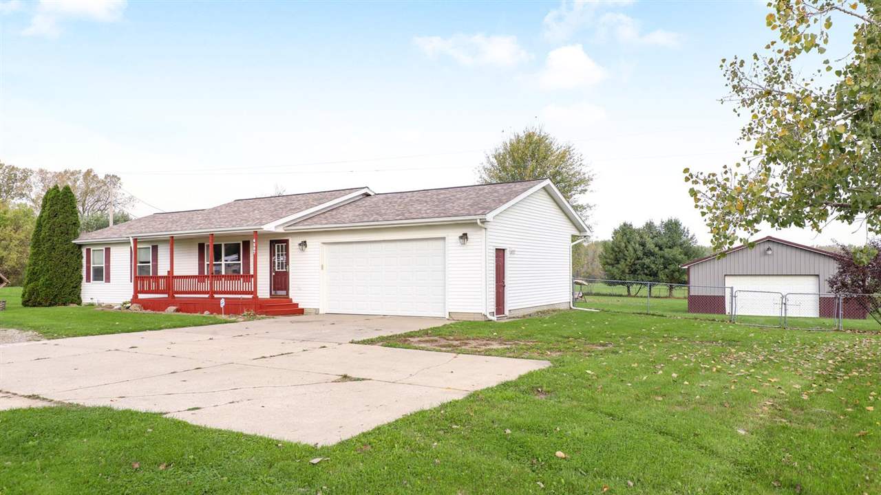 4297 East Lake Road Clio, MI 48420 - Photo 2 of 44