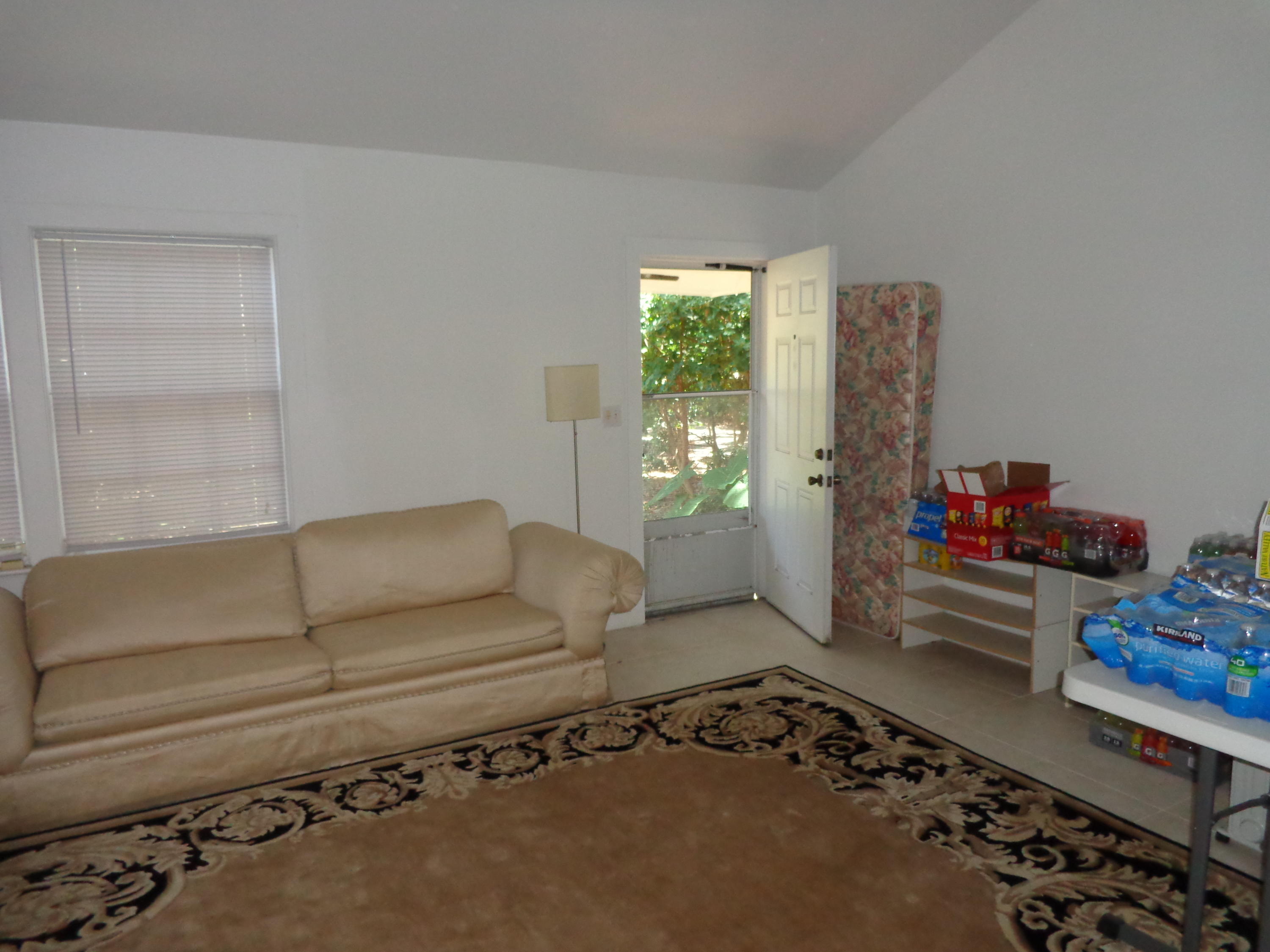 11075 Ellison Wilson Road North Palm Beach, FL 33408 - Photo 14 of 29 Living room