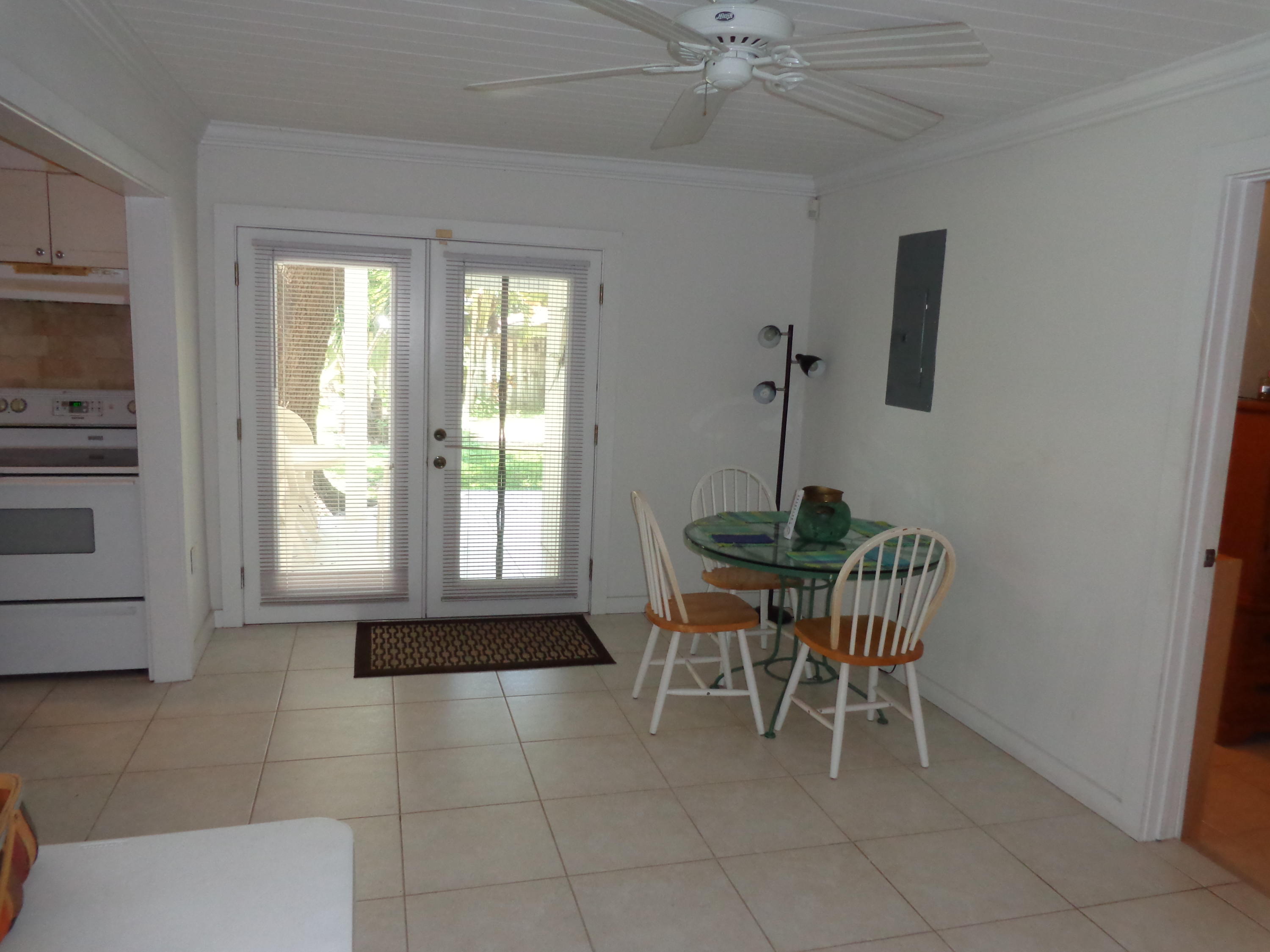 11075 Ellison Wilson Road North Palm Beach, FL 33408 - Photo 4 of 29 Foyer