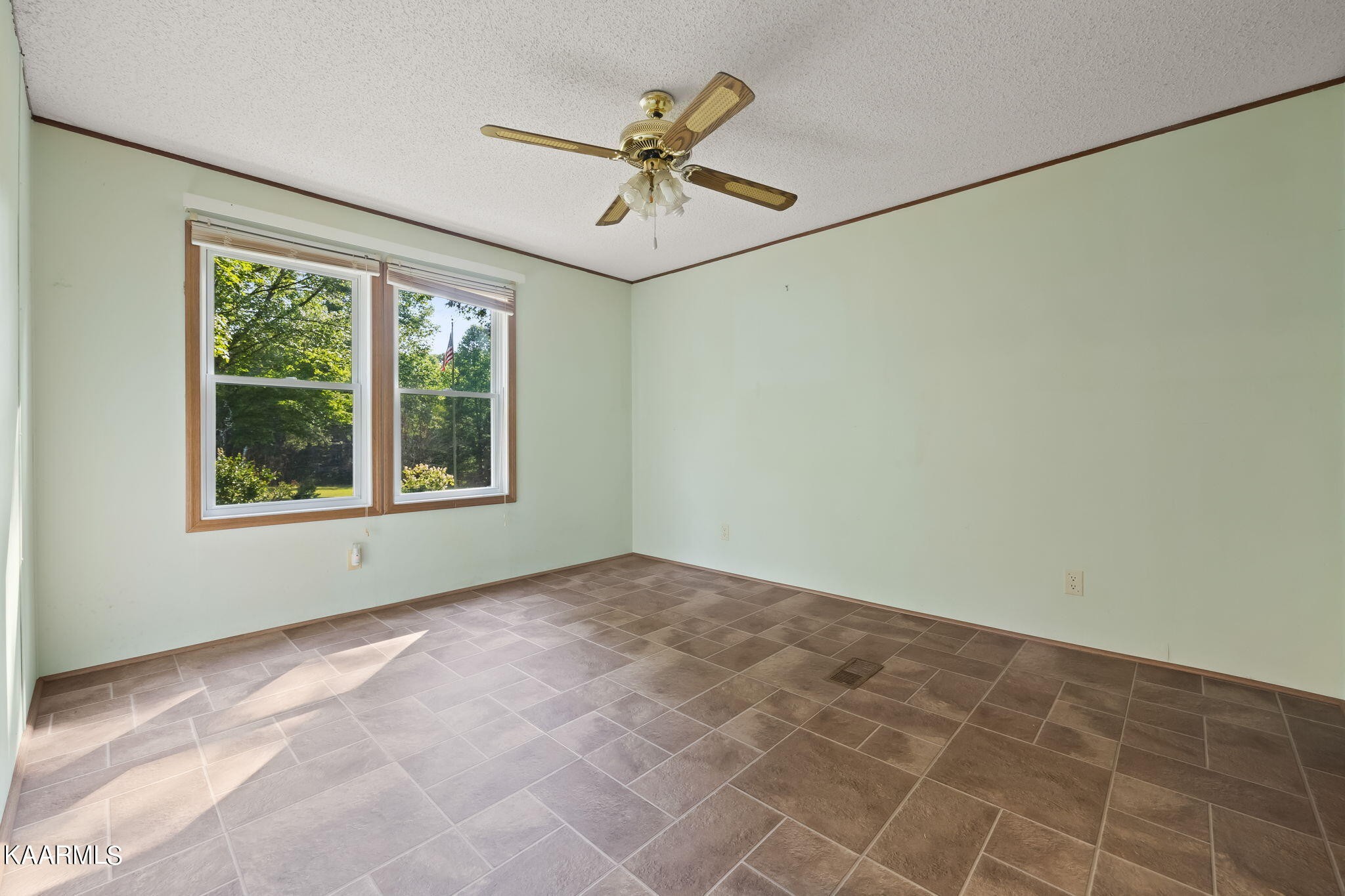 95 Sunset Road Crossville, TN 38572 - Photo 28 of 38 Gallery Image 28