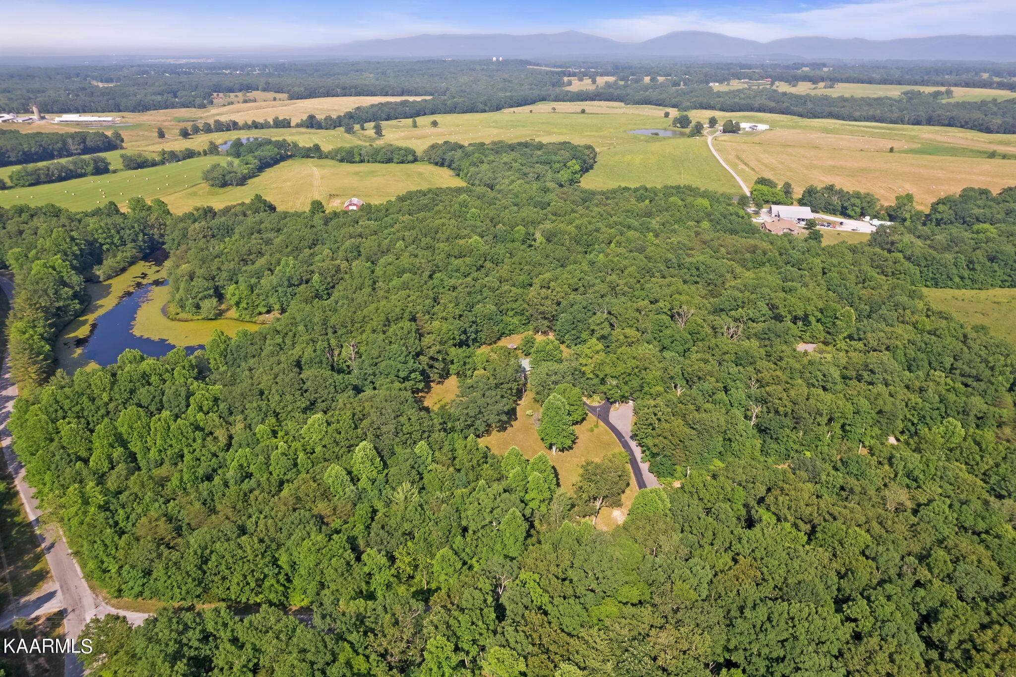 95 Sunset Road Crossville, TN 38572 - Photo 32 of 38 Gallery Image 32