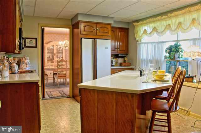 517 Spring House Road Camp Hill, PA 17011 - Photo 6 of 17 Gallery Image 6