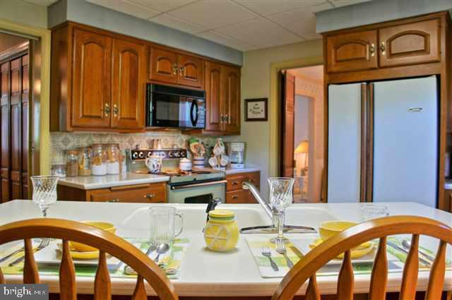517 Spring House Road Camp Hill, PA 17011 - Photo 7 of 17 Gallery Image 7