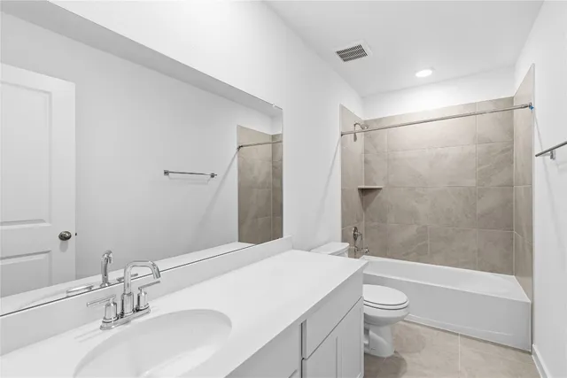 $349,990 | 250 Seattle Slew Drive, Jarrell, TX 76537