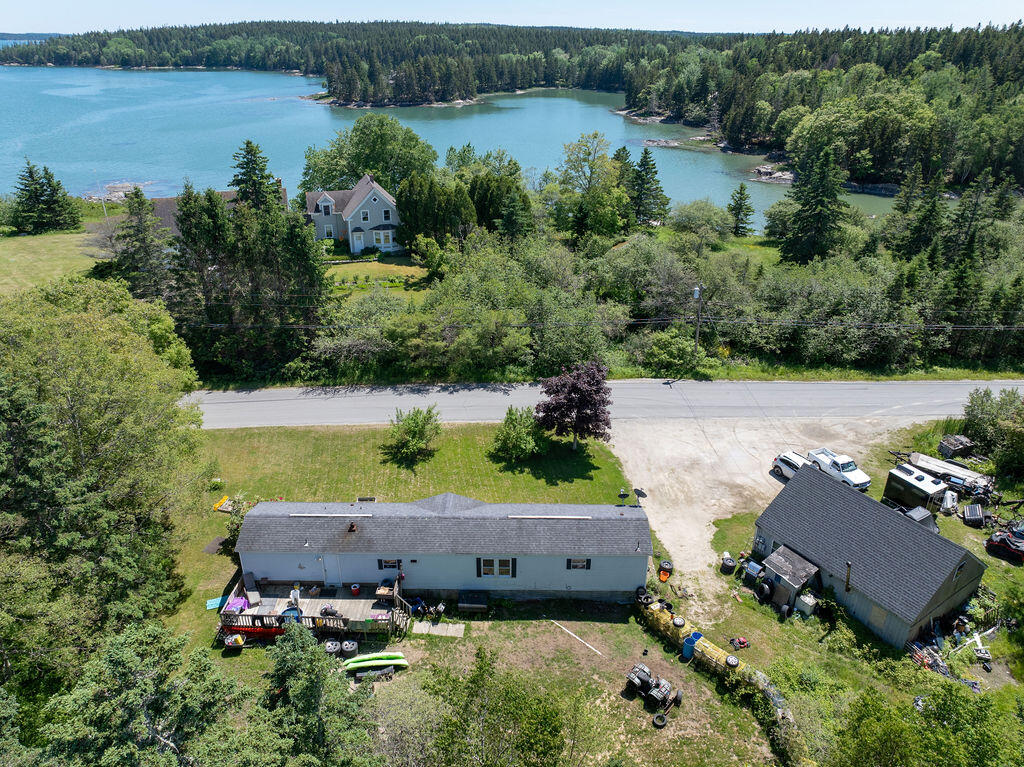 552 Sunshine Road Deer Isle, ME 04627 - Photo 12 of 15 522 Sunshine Road, Deer Isle