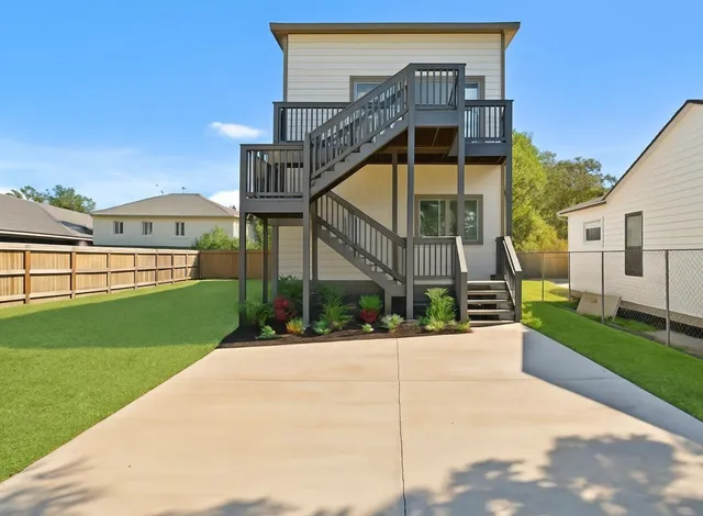 $409,990 | 8204 Tower Street, Houston, TX 77088