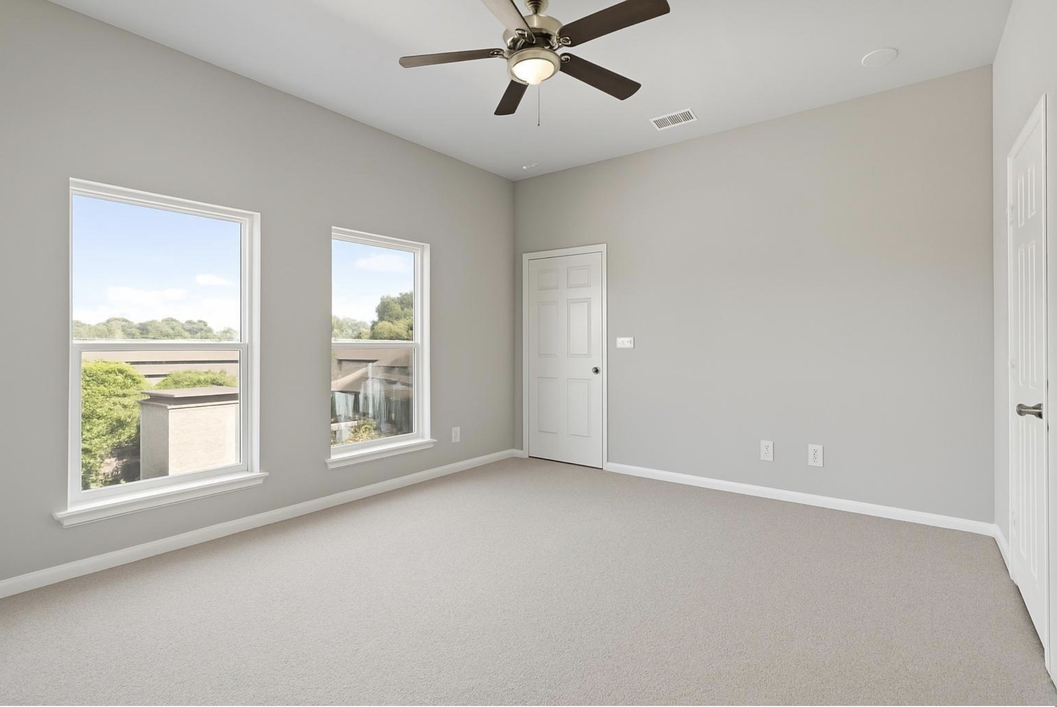 8204 Tower Street Houston, TX 77088 - Photo 5 of 24 a view of an empty room with a window