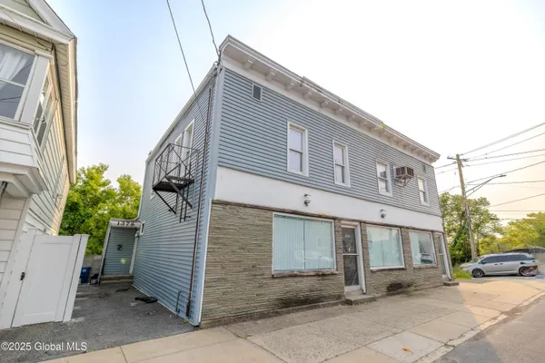 $325,000 | 1374 10th Avenue, Schenectady, NY 12303