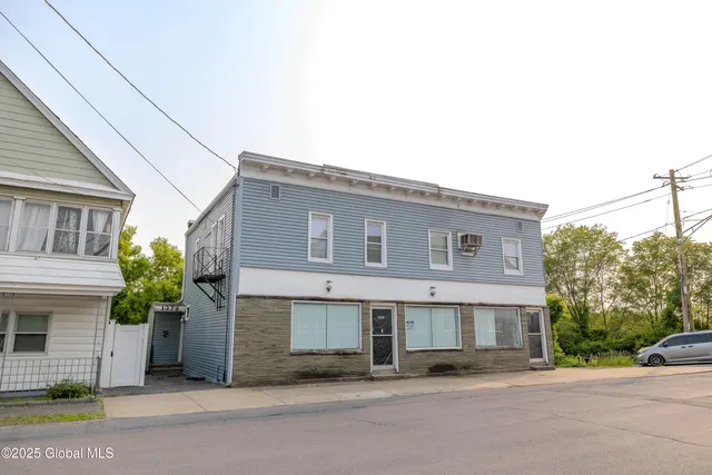 $325,000 | 1374 10th Avenue, Schenectady, NY 12303