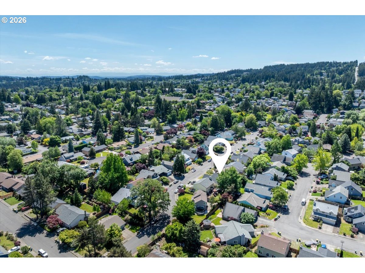 7025 Southwest 174th Avenue Beaverton, OR 97007 - Photo 35 of 38