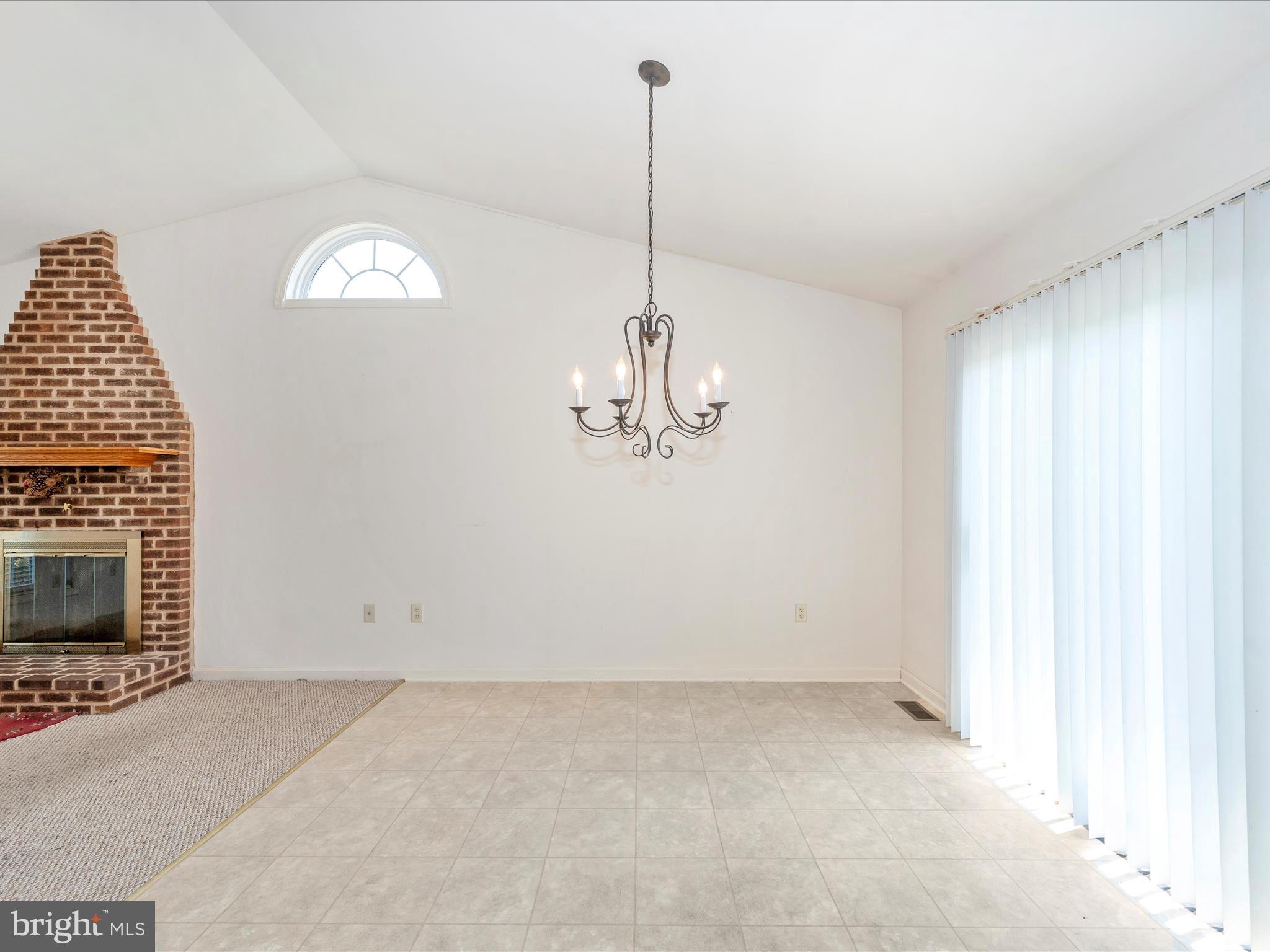 13415 Rhodes Court Clear Spring, MD 21722 - Photo 12 of 57 Dining Area